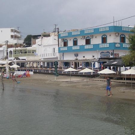 Theodora Aparthotel Makrýgialos Exterior foto