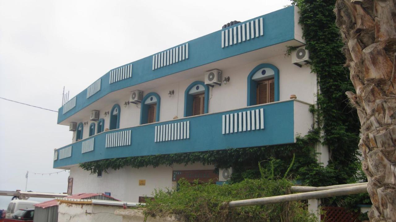 Theodora Aparthotel Makrýgialos Exterior foto